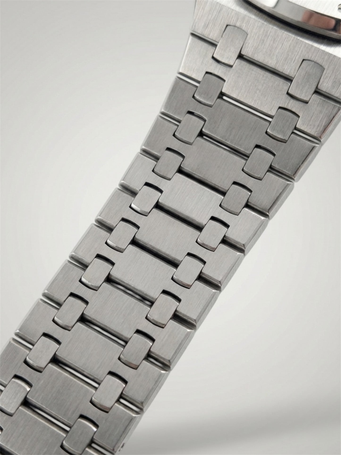 Svart - Royal Oak Mod