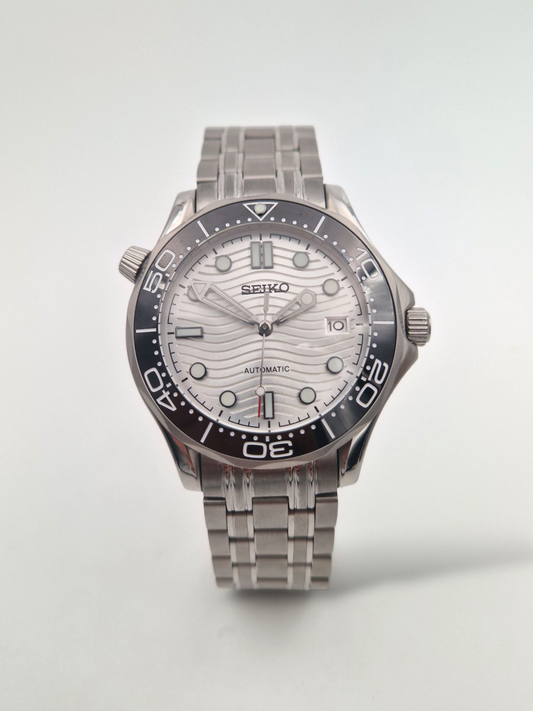 White - Seamaster Mod