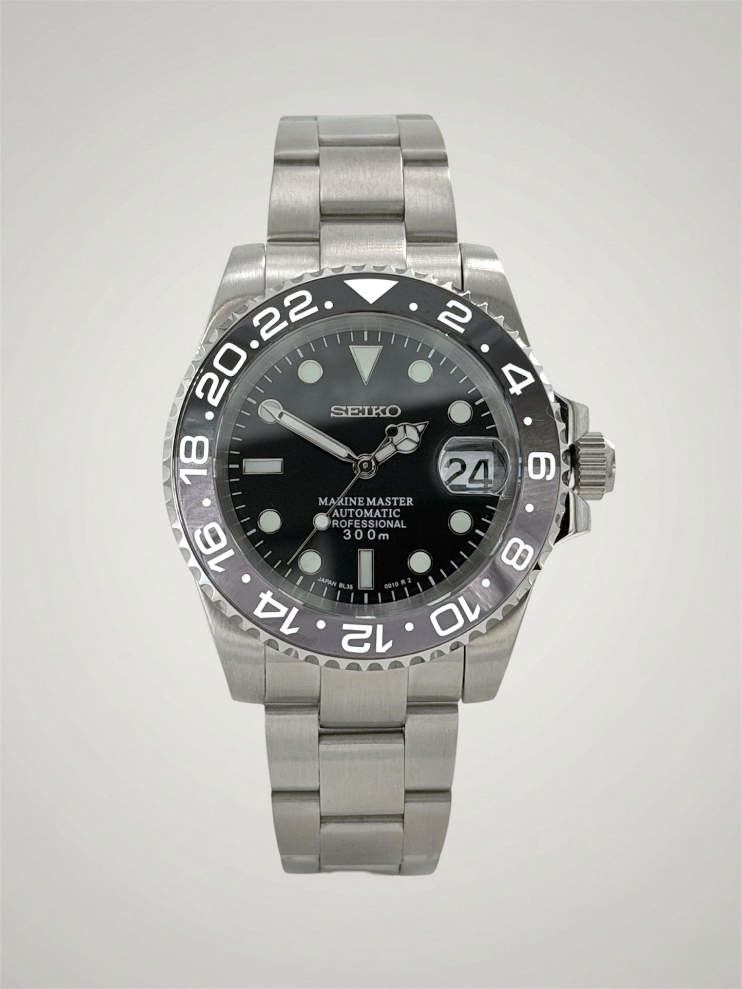 Bruce-wayne-black-gray-submariner-Seikomariner-Seikomod-sverige-oyster