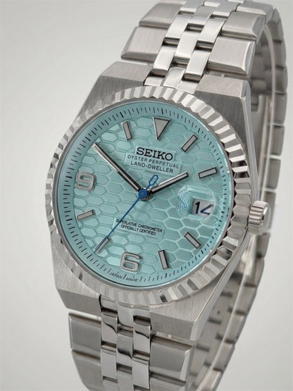 Ljusblå - Land-Dweller Mod