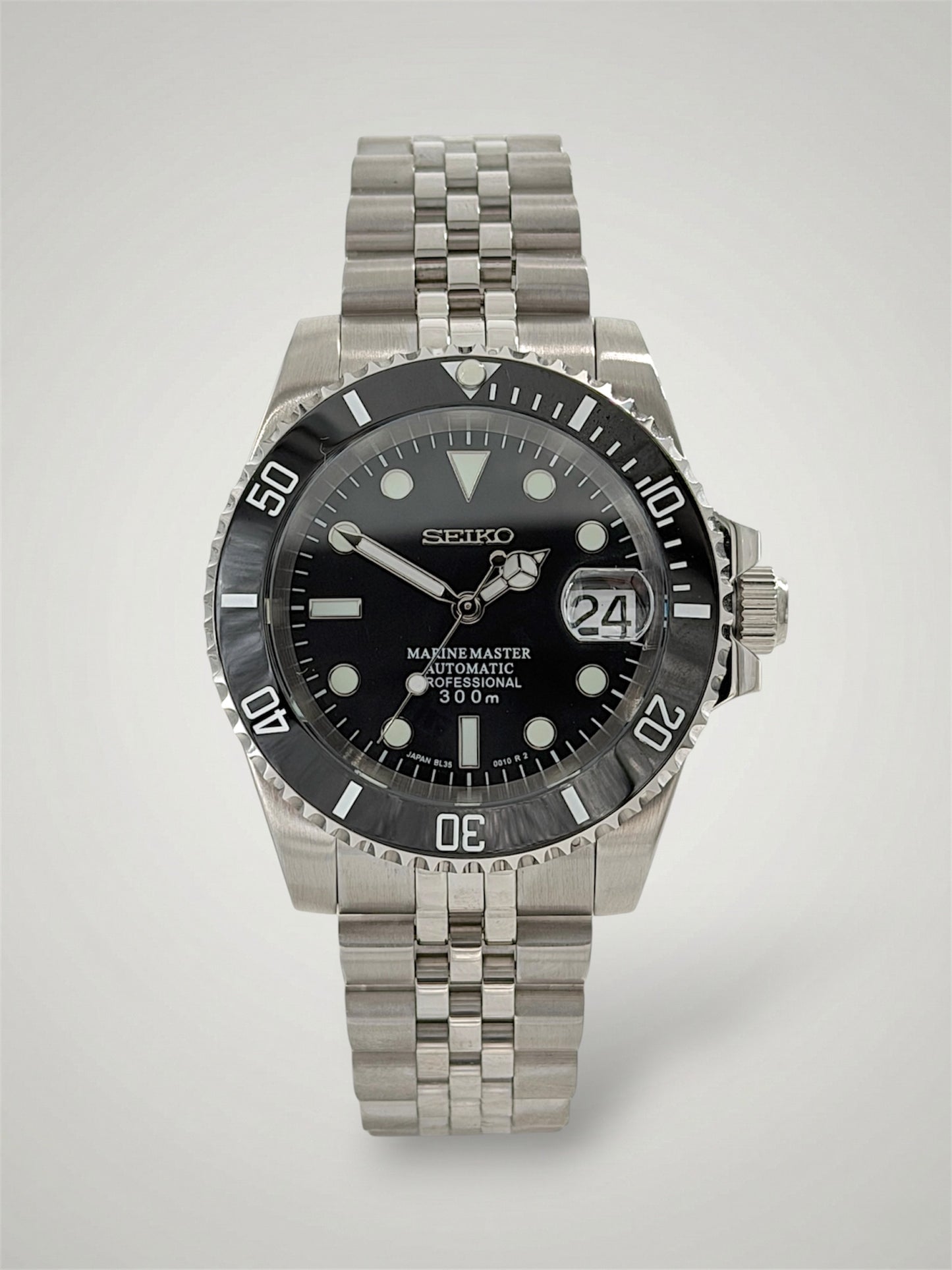 Seikomod-Seikomariner-Submariner-Mod-black-Jubilee
